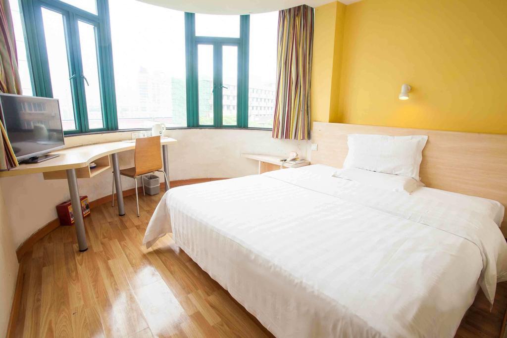 7Days Inn Beijing Xiaocun Subway Station Номер фото