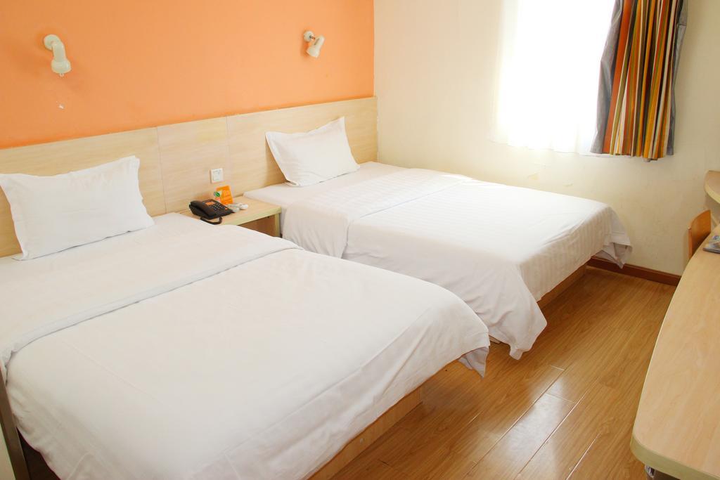 7Days Inn Beijing Xiaocun Subway Station Экстерьер фото